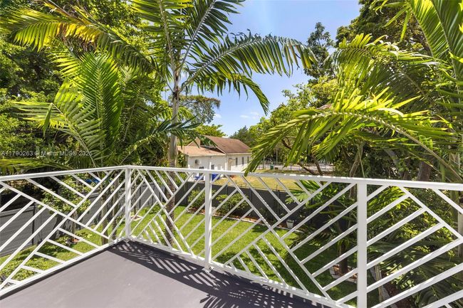 3648 Oak Ave, House other with 3 bedrooms, 3 bathrooms and null parking in Coconut Grove FL | Image 19