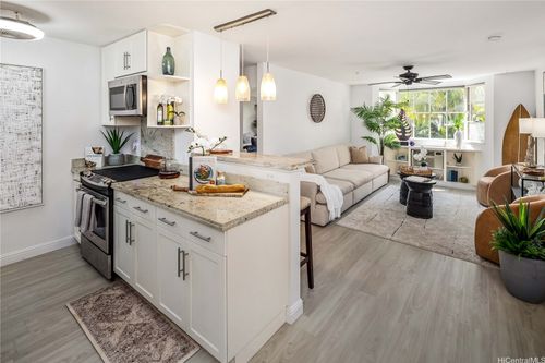 a303-1820 Kaioo Dr, Honolulu, HI, 96815-5815 | Card Image