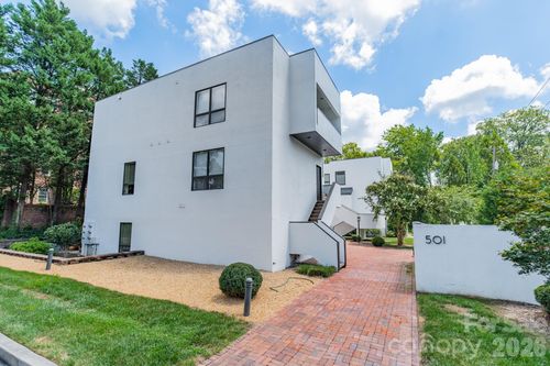 n-501 Fenton Pl, Charlotte, NC, 28207-1966 | Card Image