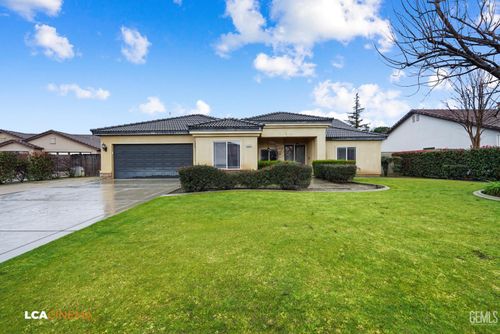 3226 Batch Lane, Bakersfield, CA, 93312 | Card Image