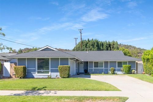 735 Essex St, Glendora, CA, 91740-5221 | Card Image