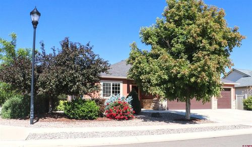 521 Alta Lakes Ave, Montrose, CO, 81403-4689 | Card Image
