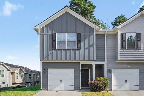 209 Highwood Ln, East Point, GA, 30344-2102 | Card Image
