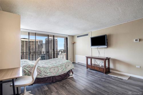apt-24f-1020 15th St, Denver, CO, 80202-2311 | Card Image