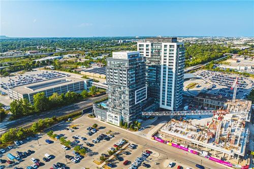 2001-2081 Fairview St, Burlington, ON, L7R0E4 | Card Image