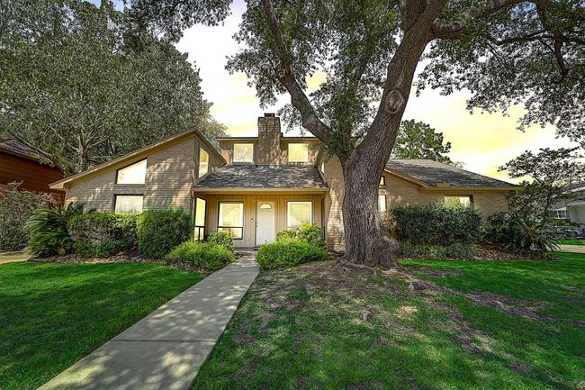 8111 Pine Green Ln, House other with 6 bedrooms, 4 bathrooms and 2 parking in Humble TX | Image 38
