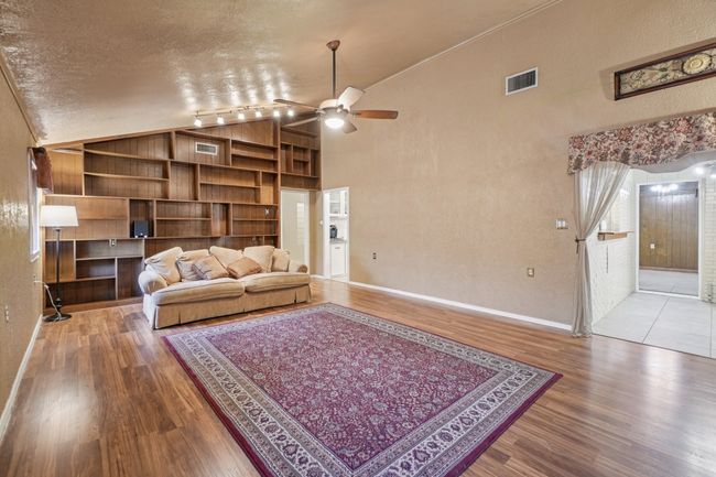 4212 Sw Loop 820, House other with 5 bedrooms, 4 bathrooms and null parking in Fort Worth TX | Image 6