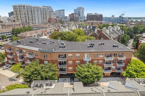 apt-300-249 W Freemason St, Norfolk, VA, 23510-1353 | Card Image