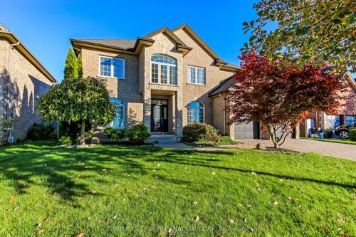3519 Loyalist Crt, London, ON, N6P0A5 | Card Image