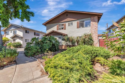 1587 Quebec Ct, Sunnyvale, CA, 94087-5938 | Card Image