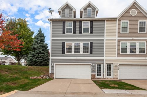 3112 Sw Sharmin Ln, Ankeny, IA, 50023-8933 | Card Image