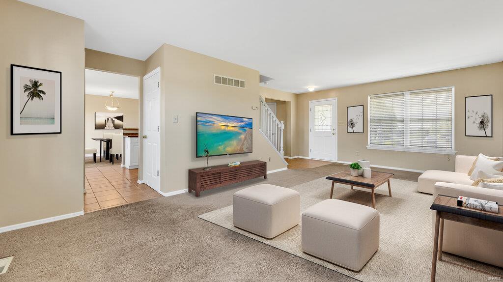 Flintshire Ln, Lake Saint Louis, MO 63367