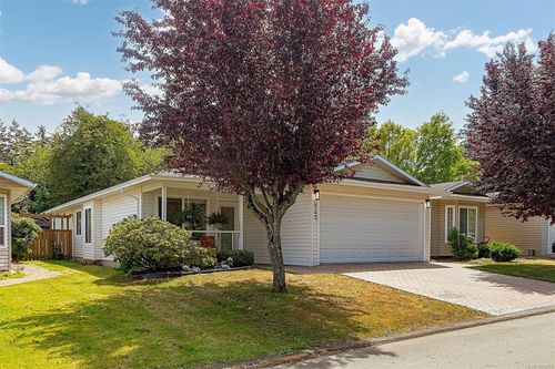 122 Camas Lane, View Royal, BC, V9A7M2 | Card Image