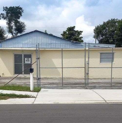 1-407 S Barfield Hwy, Pahokee, FL, 33476-1931 | Card Image