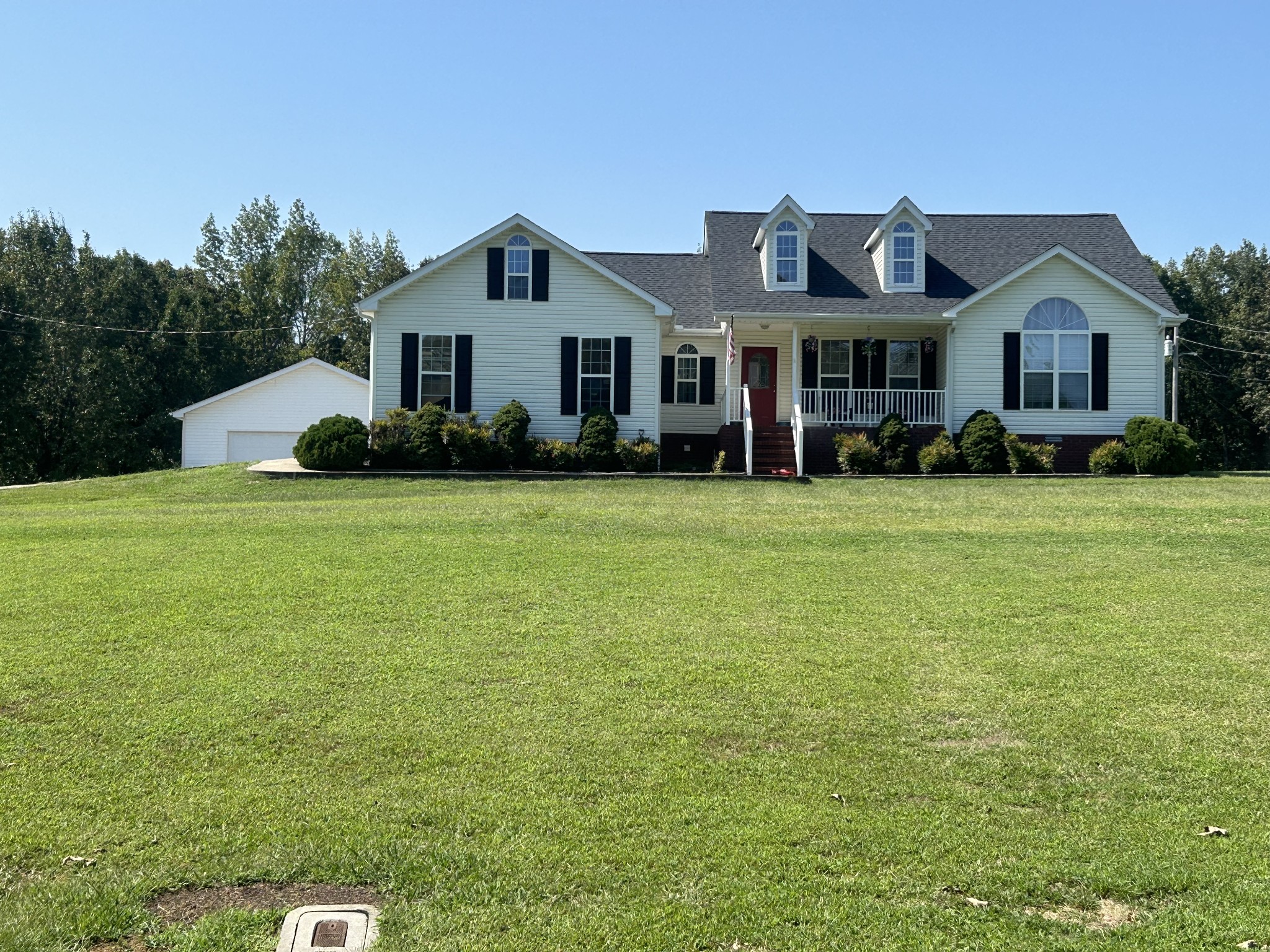 Point Dr, Camden, TN 38320