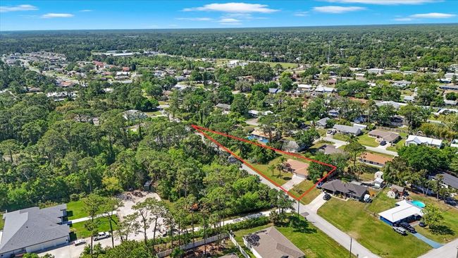 2732 Alamanda Dr, House other with 3 bedrooms, 2 bathrooms and null parking in Edgewater FL | Image 39