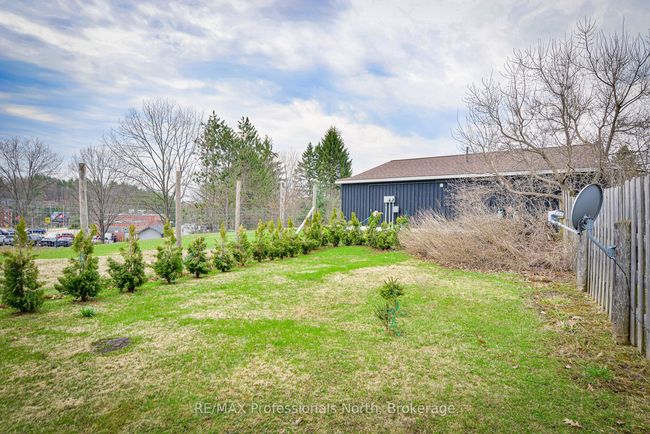 148 Park Rd, Home with 5 bedrooms, 5 bathrooms and 5 parking in Bracebridge ON | Image 36