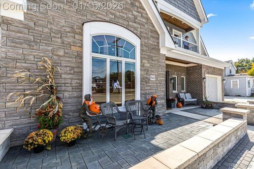 543 Deer St, Plymouth, MI, 48170-1701 | Card Image