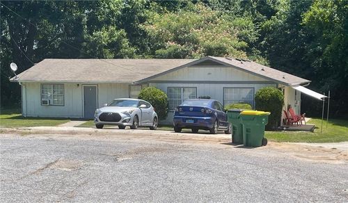 205 Glenview Ter, Winder, GA, 30680-2390 | Card Image