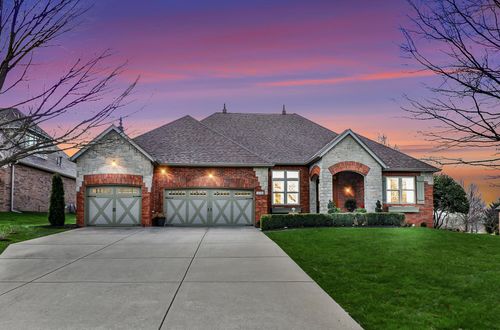 6184 S Riverbend Rd, Springfield, MO, 65810-1974 | Card Image