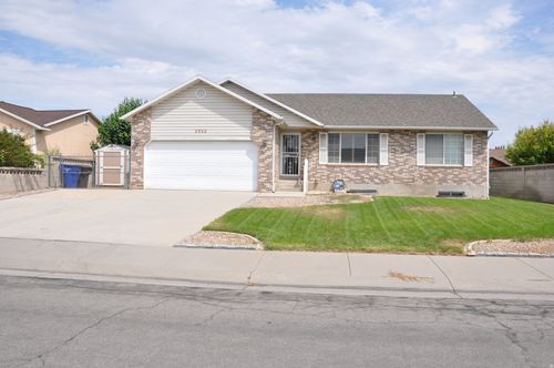 2322 W 4260 S, Taylorsville, UT, 84129-5383 | Card Image