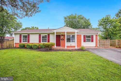 801 S Filbert Ct, STERLING, VA, 20164-4712 | Card Image