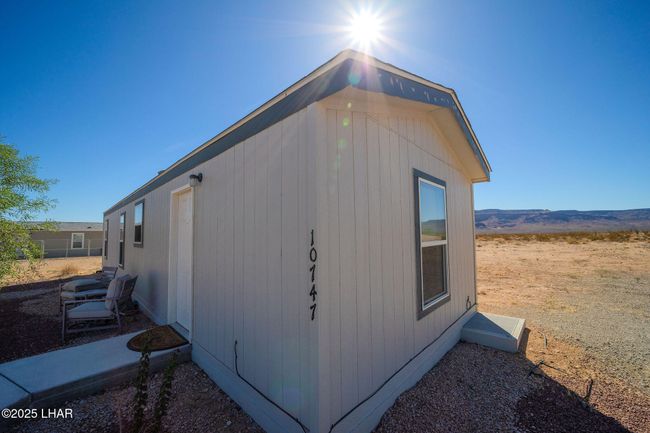 10747 Paradise Trails Rd, House other with 2 bedrooms, 1 bathrooms and null parking in Yucca AZ | Image 23