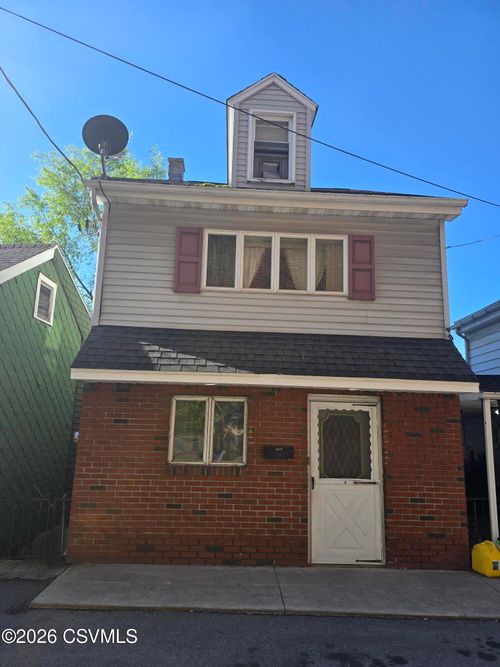 244 W Cherry St, Mount Carmel, PA, 17851-1218 | Card Image