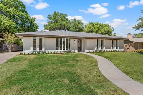 2719 N Cypress Cir, Plano, TX, 75075-3151 | Card Image