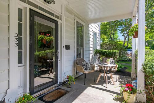 4 Parkview Ter, Huntington, NY, 11743-2758 | Card Image