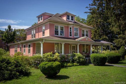 2e-173 Sea Cliff Avenue, Oyster Bay, NY, 11579 | Card Image