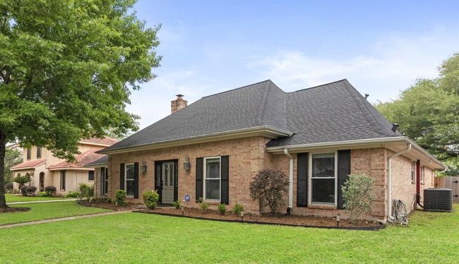 5918 Donwhite Ln, House other with 4 bedrooms, 3 bathrooms and 2 parking in Houston TX | Image 4