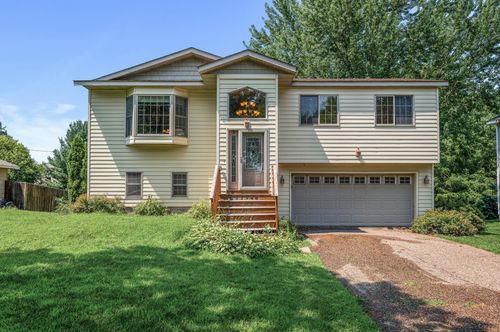 11748 4th St Ne, Blaine, MN, 55434-1917 | Card Image