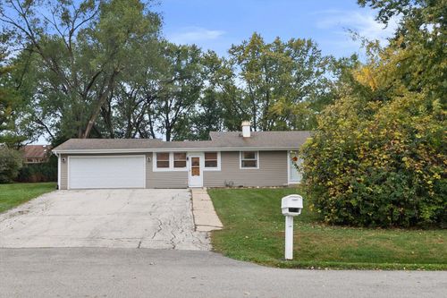 26892 N Iride Dr, Mundelein, IL, 60060-3472 | Card Image
