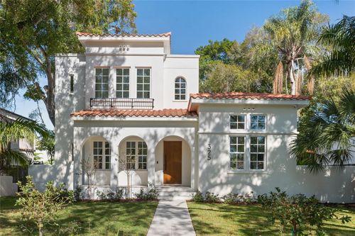 325 22nd Ave Ne, ST PETERSBURG, FL, 33704-3528 | Card Image