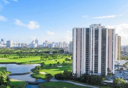 826-20301 W Country Club Dr, Aventura, FL, 33180 | Card Image