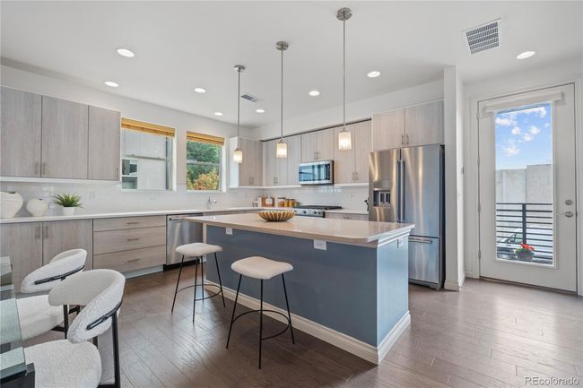 1325 Jackson St, House other with 2 bedrooms, 3 bathrooms and 2 parking in Denver CO | Image 7