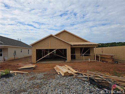 116 Charlie Way, Winder, GA, 30680-7366 | Card Image
