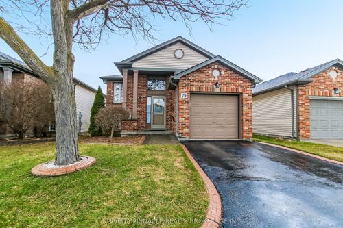 29-335 Lighthouse Rd, London, ON, N6M1J8 | Card Image