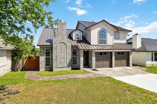1145 Lago Vista St, San Marcos, TX, 78666-9558 | Card Image