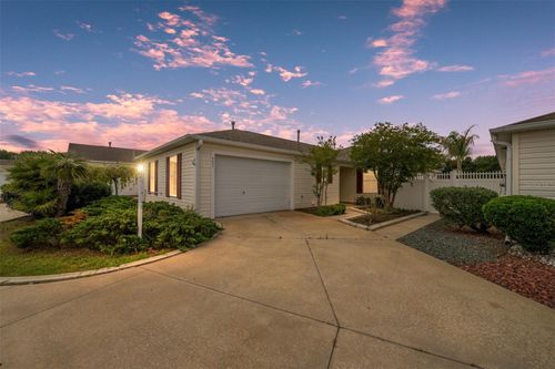 8932 Se 168th Sedgwick Pl, The Villages, FL, 32162-2870 | Card Image