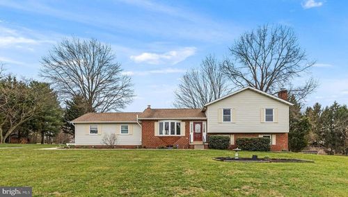 3 Apple Valley Ct, PARKTON, MD, 21120-9045 | Card Image