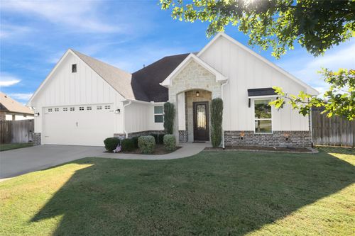 7276 Carthage Creek Dr, Tyler, TX, 75703-6052 | Card Image