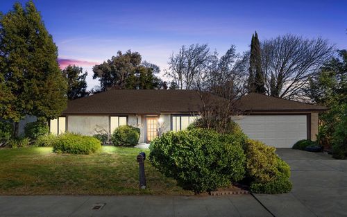 3093 Fowler Avenue, Clovis, CA, 93611 | Card Image