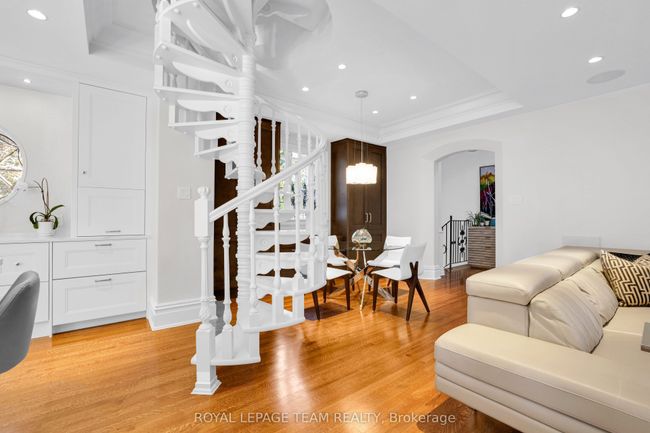 480 Manor Ave, House other with 6 bedrooms, 5 bathrooms and 10 parking in Rockcliffe ON | Image 18
