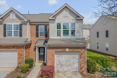 2419 Diplomat Ln, Charlotte, NC, 28210-3511 | Card Image
