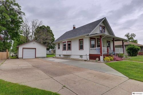 1238 E Military Ave, Fremont, NE, 68025-5367 | Card Image