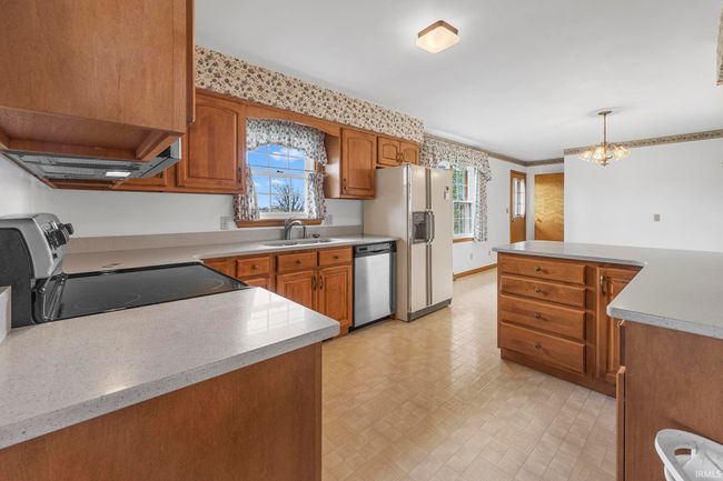 1489 W 47 Th St, House other with 3 bedrooms, 2 bathrooms and null parking in Jasper IN | Image 7