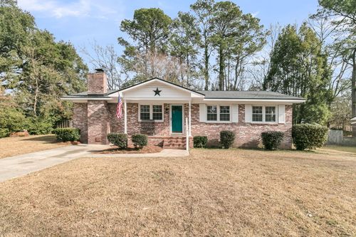 404 Forest Cir, Summerville, SC, 29483-2810 | Card Image