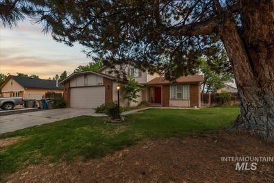 12020 W Bowmont St, House other with 3 bedrooms, 3 bathrooms and 2 parking in Boise ID | Image 1